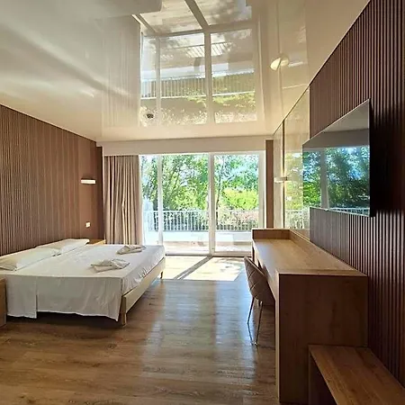 Hotel Dominicus Grisolia